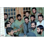 سیدمحمدرضا دستواره در کنار شهید عباس کریمی