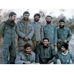 عباس کریمی در کنار شهید همت
