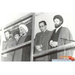 جواد فکوری در کنار حجت السلام سید احمد خمینی