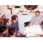 جواد فکوری در کنار امام خمینی(ره)