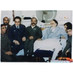 جواد فکوری در کنار امام خمینی(ره)