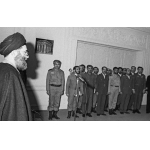 منصور ستاری در کنار حضرت آیت‌الله خامنه‌ای