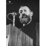 سیدمحمد بهشتی-در حال سخرانی